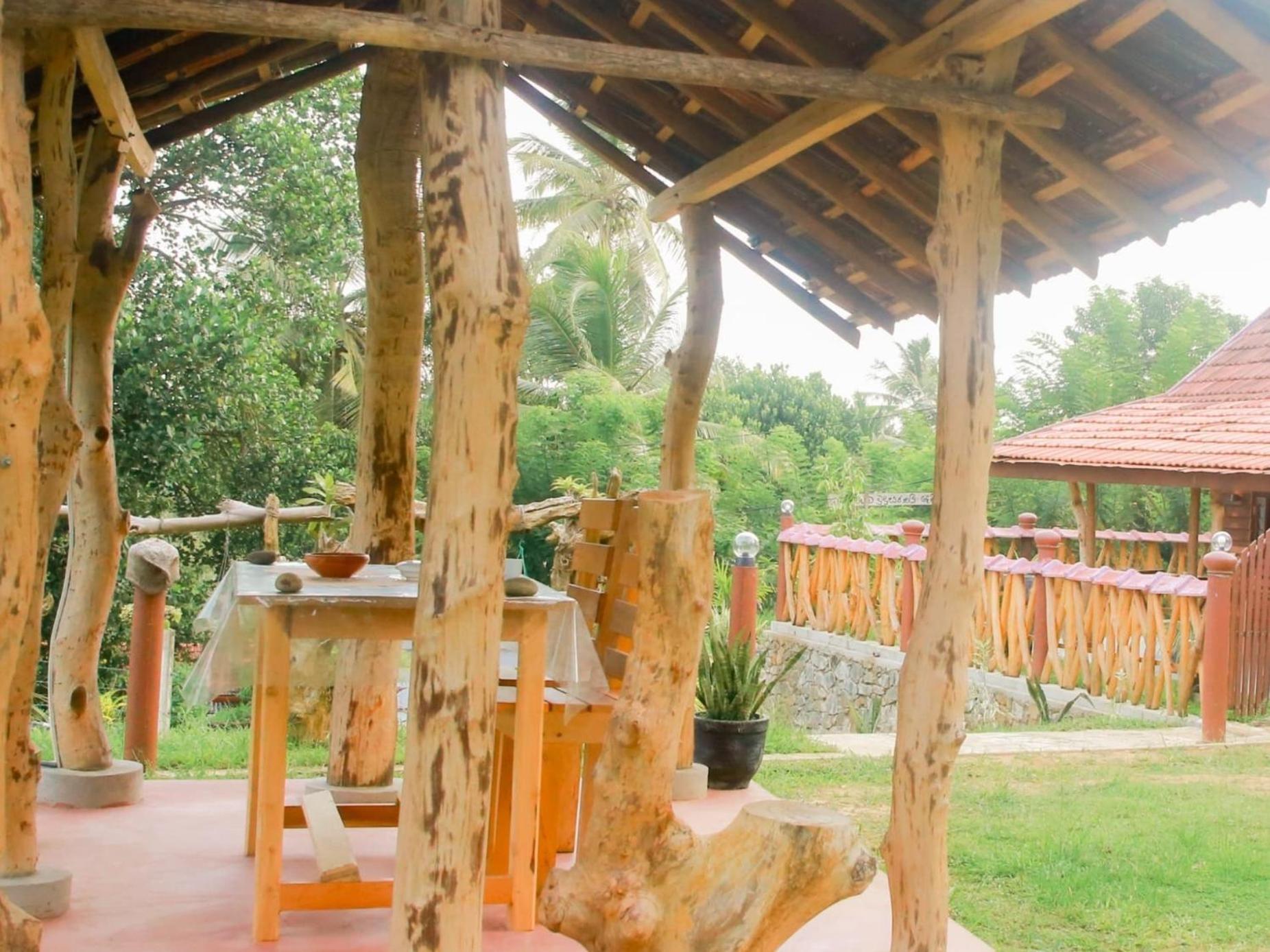 Blue Ocean Tree House Hiriketiya Villa Dikwella Ngoại thất bức ảnh