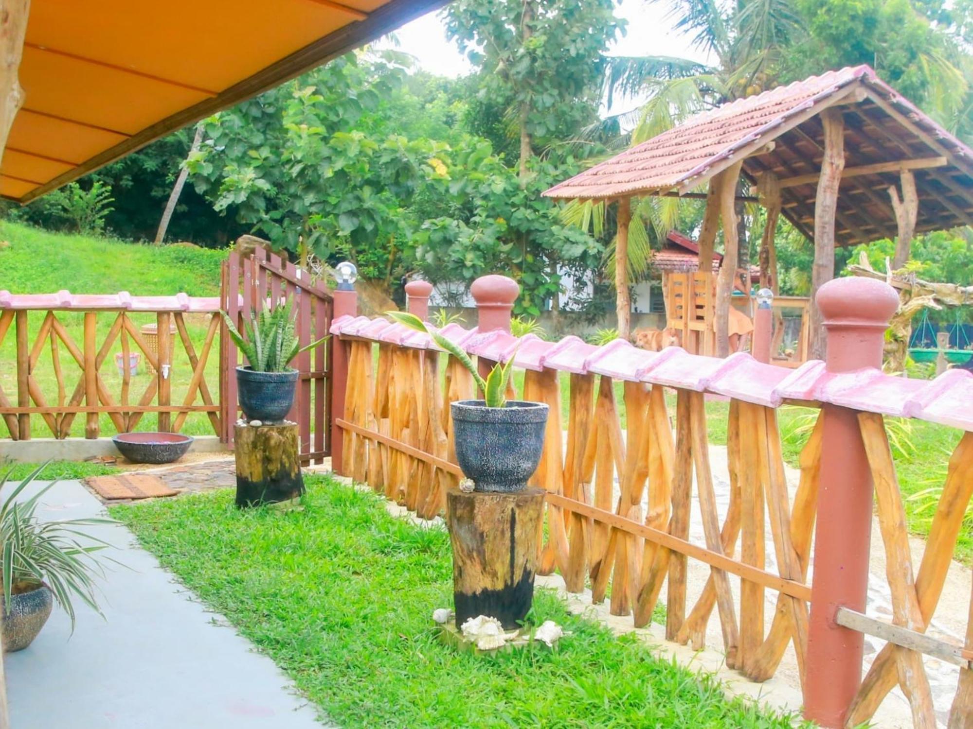 Blue Ocean Tree House Hiriketiya Villa Dikwella Ngoại thất bức ảnh