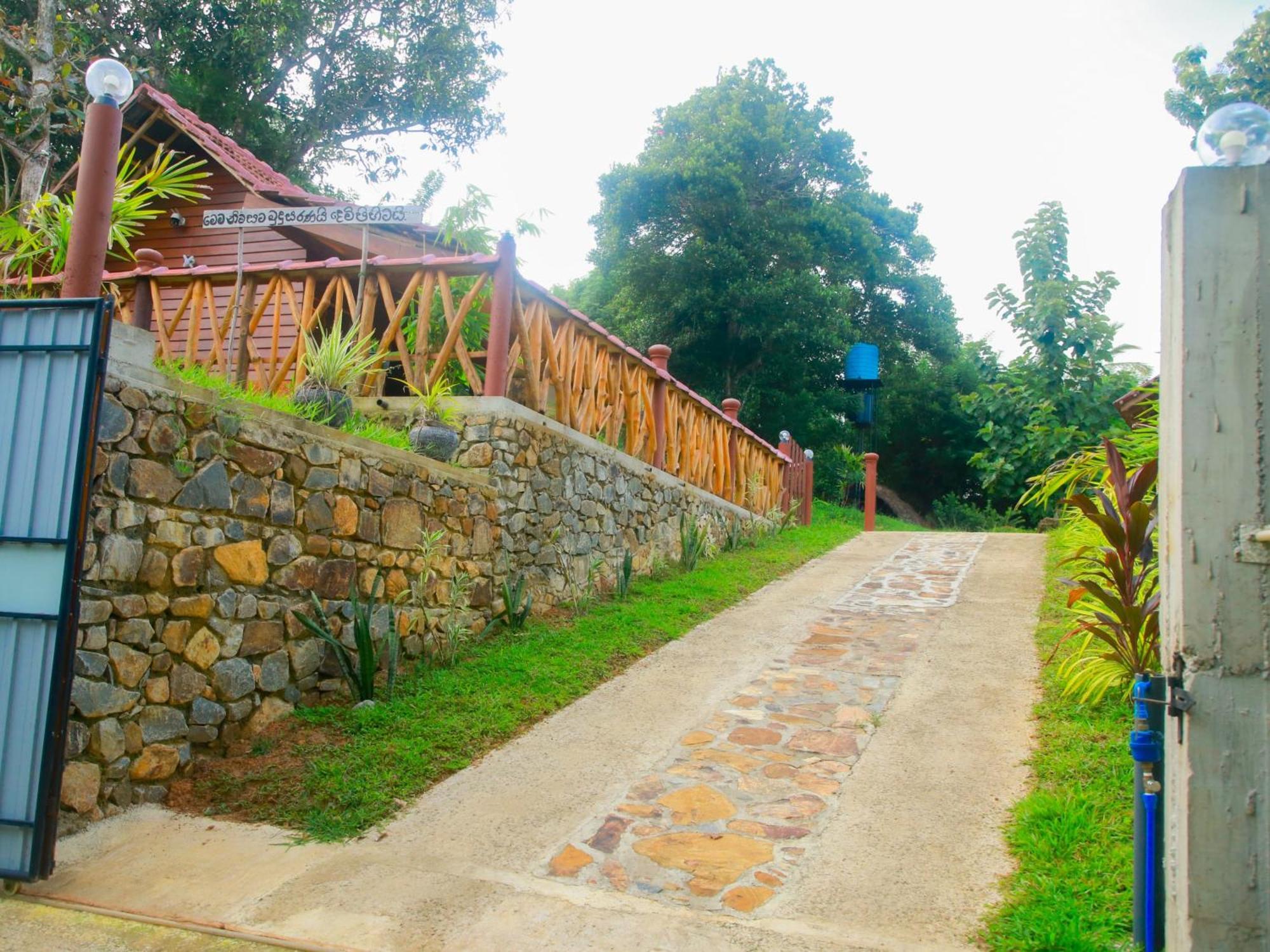 Blue Ocean Tree House Hiriketiya Villa Dikwella Ngoại thất bức ảnh
